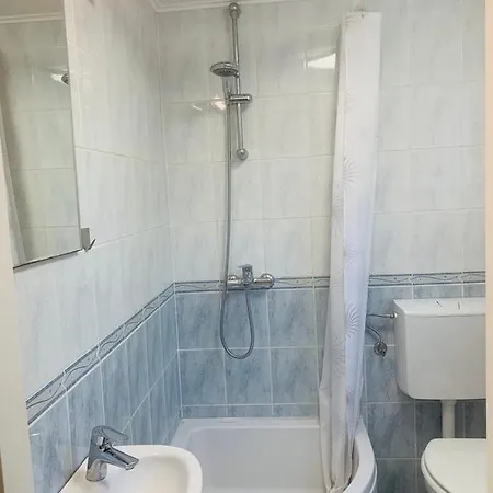M A R 1 Apartment