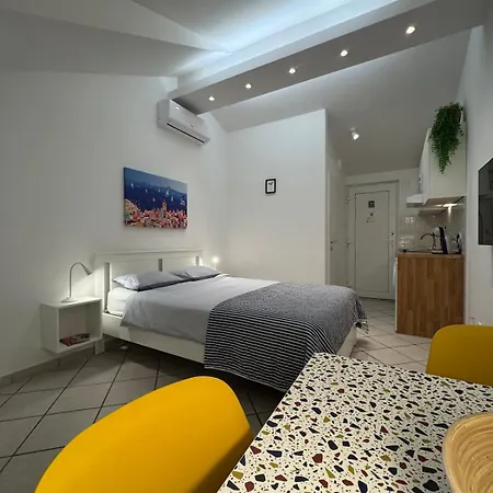 M A R 1 Dubrovnik